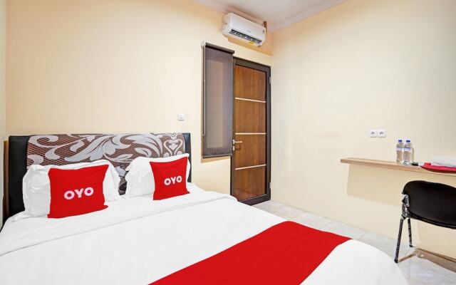 OYO 90801 Deanofaa Residence Syariah