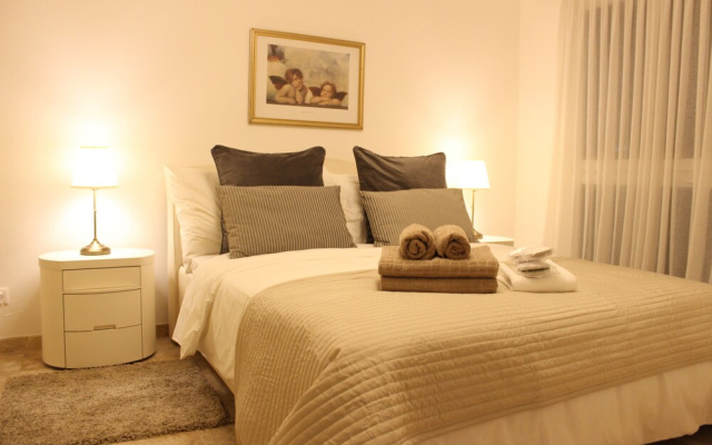 Montreux Lake View Apartments City Centre