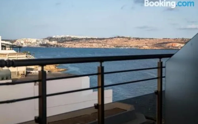 Seaview Hotel
