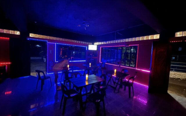 Emmalyn's Paradise Resort