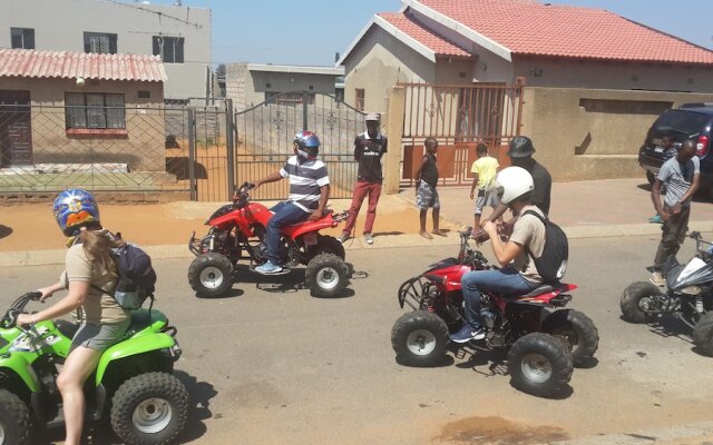 Naledi backpackers