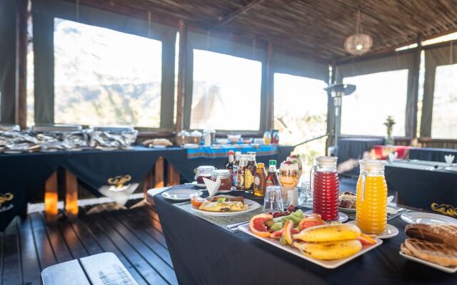 Buffalo Rock Tented Camp