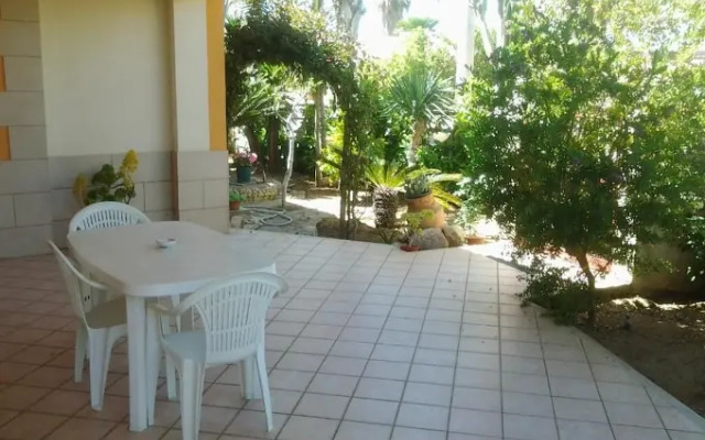 Kamarina Land