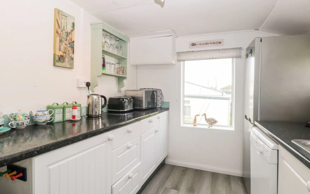 Suzanne's Beach Hut