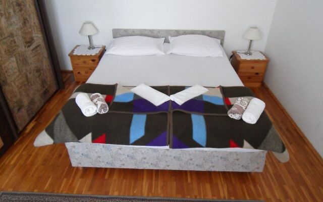Guest House Lidus