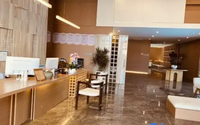 Sailimu Lake Xinmin Muyun Mountain Residence Hotel