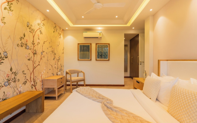 Elivaas Solace AquaVista 5BHK Villa
