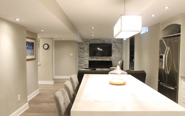 Fully Furnished Private Guest Suite