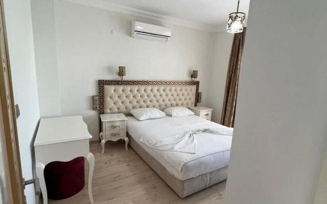 Flat With Shared Pool Sauna and Gym in Didim