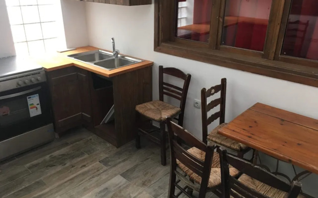 Tithora Athens Hostel