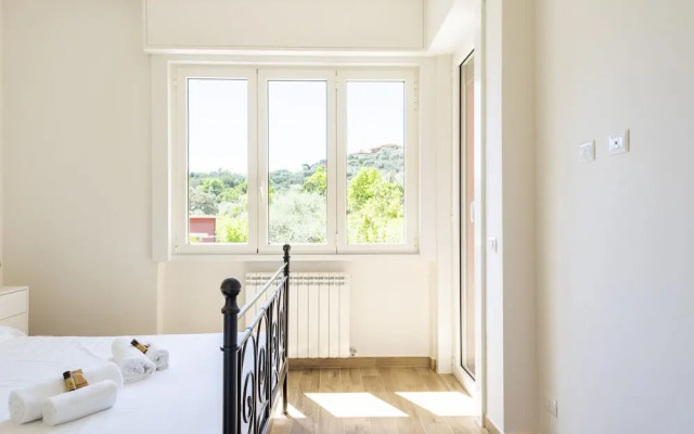 JOIVY Lele Apartment With Swimming Pool