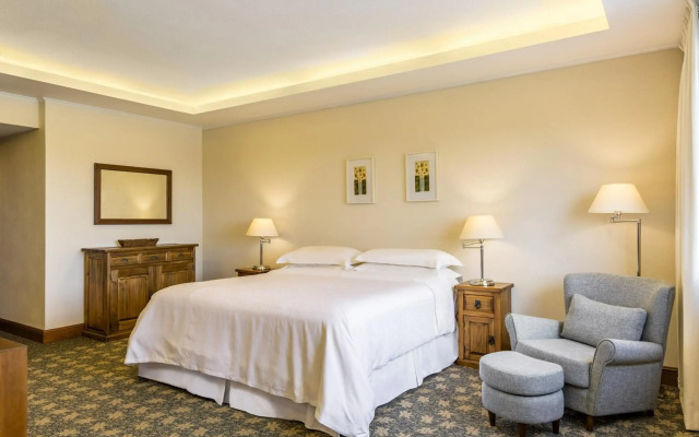 Sheraton Colonia Golf & Spa Resort