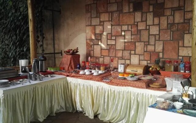 Shangri-la Nyonyi Gardens Kololo