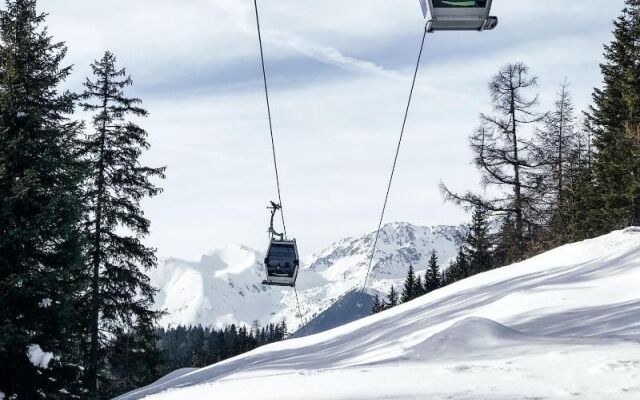 Tratterhof Mountain Sky Hotel