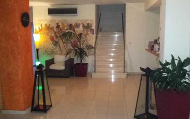 Manto Studios