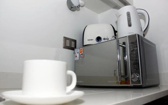 Apartamento de Lujo. Frente Mall Plaza