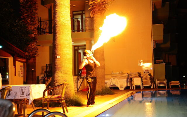 Club Palm Garden Keskin
