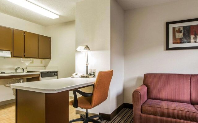 Candlewood Suites Charlotte - Arrowood, an IHG Hotel