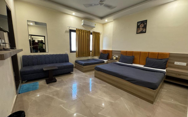 Hotel Shiv Inn By T And M Hotels