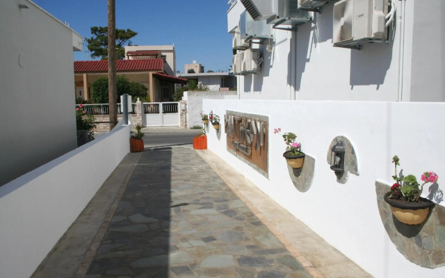 Pantheon Deluxe Apartments