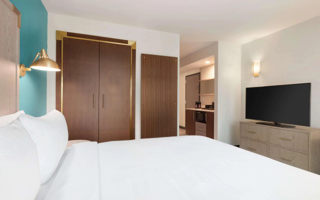 Embassy Suites by Hilton Boulder