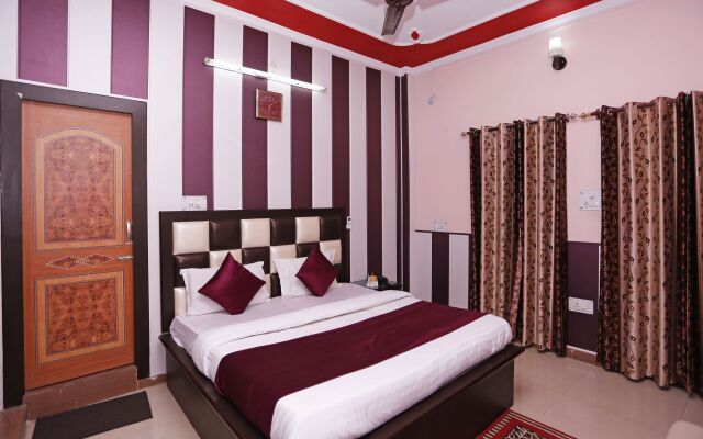 OYO 5851 Mehfil Hotel