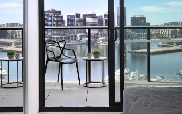 Orange Stay at Collins Wharf