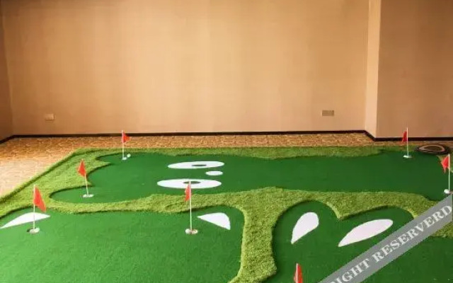 Gaoqiu Zhijia Holiday Hotel