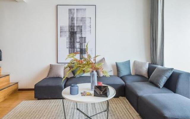 Xi'an Yanta·Xiaozhai· Locals Apartment 00135890