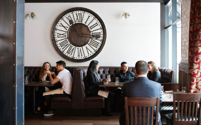 Club Quarters Hotel in San Francisco