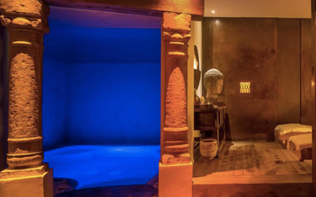 Araja Villa & Suite