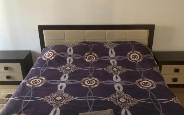 Catinca Home