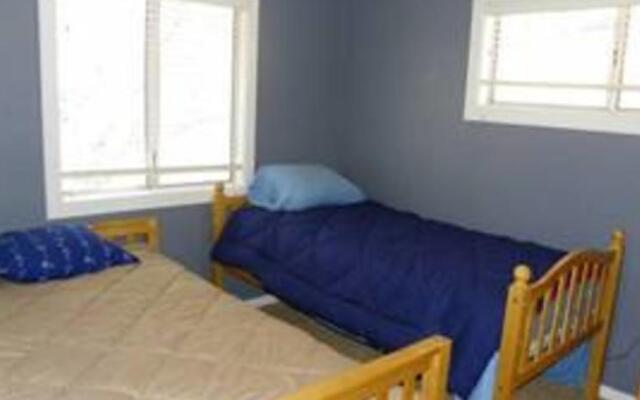 RedAwning Moonridge Mountain Retreat