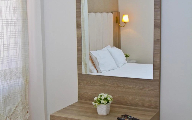 The Hotel 48