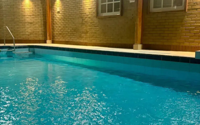 Lomond Hills Hotel & Health Club