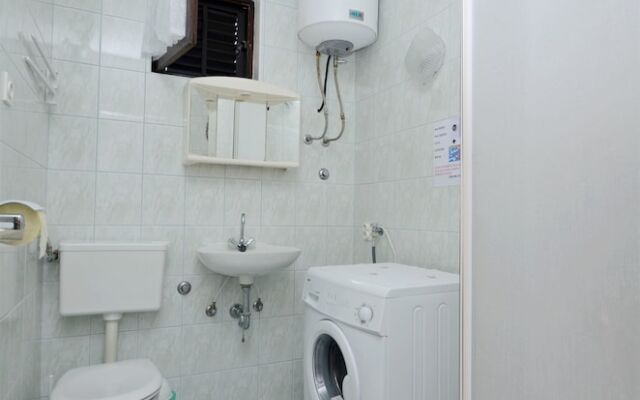 Apartments Zvonko