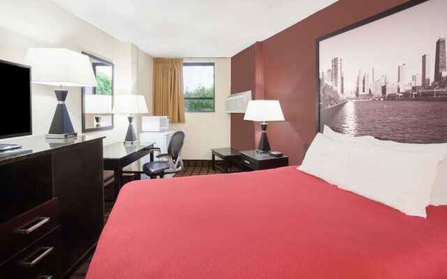 Super 8 Chicago