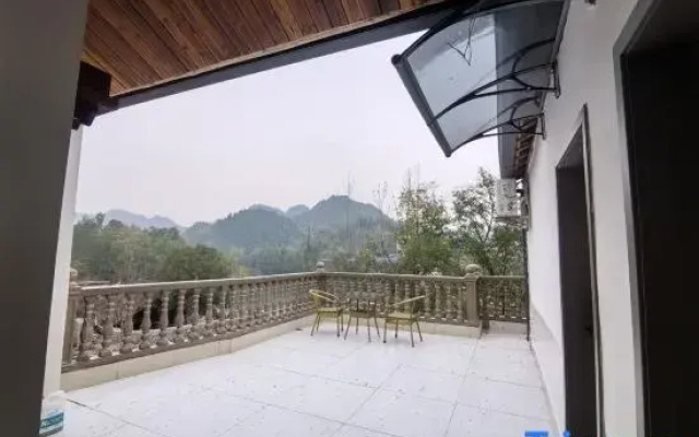Qingshuijiang River View Homestay (Border City Chatong Scenic Area)