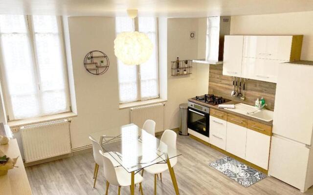 APPARTEMENT CHALEUREUX Wifi et parking gratuit