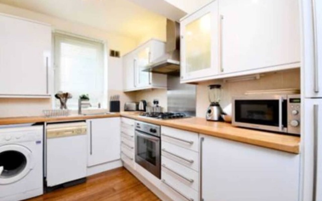 Stylish 2 Bed Between Camden Town & Primrose Hill