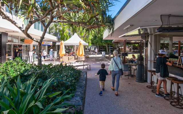 Peregian Beach Apartment