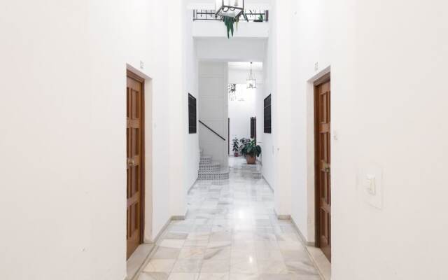 Sevilla Apartments Alfaqueque