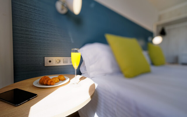 Broncemar Beach Suites Hotel