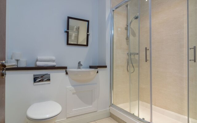 6 Fitzrovia