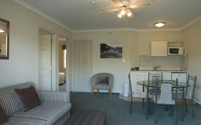 Silver Fern Rotorua Suites & Spa