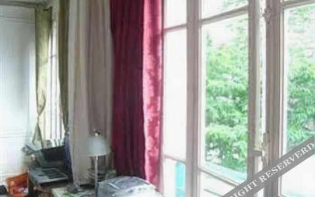 Apartment Boulogne