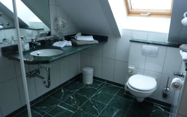 stuub jostal