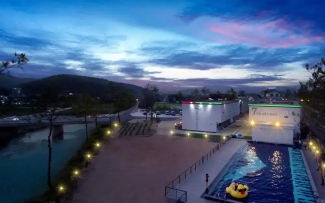 Gyeongju Seventh Avenue Pool Villa