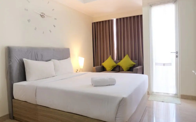 Best Price Studio Menteng Park Apartment