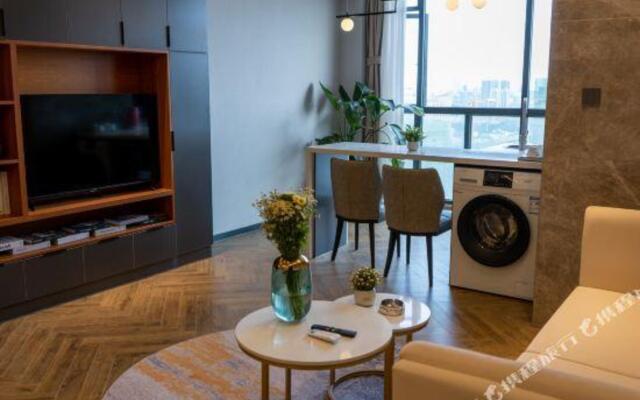 R Hotel Kunming